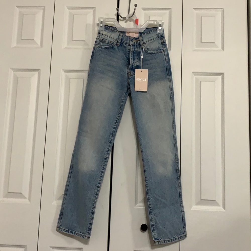 NWT: Revice fortrunner; September issue wash